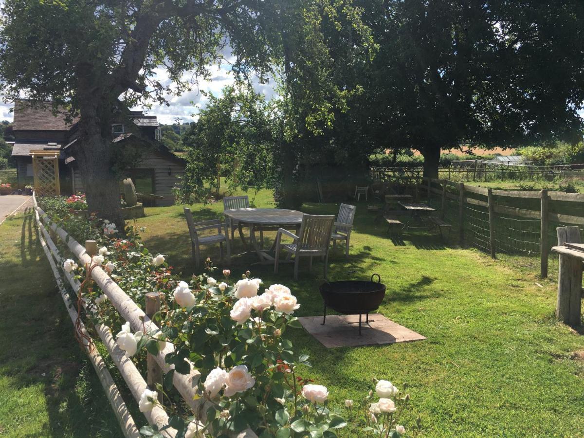 Grove Farm B&B Leominster Ngoại thất bức ảnh