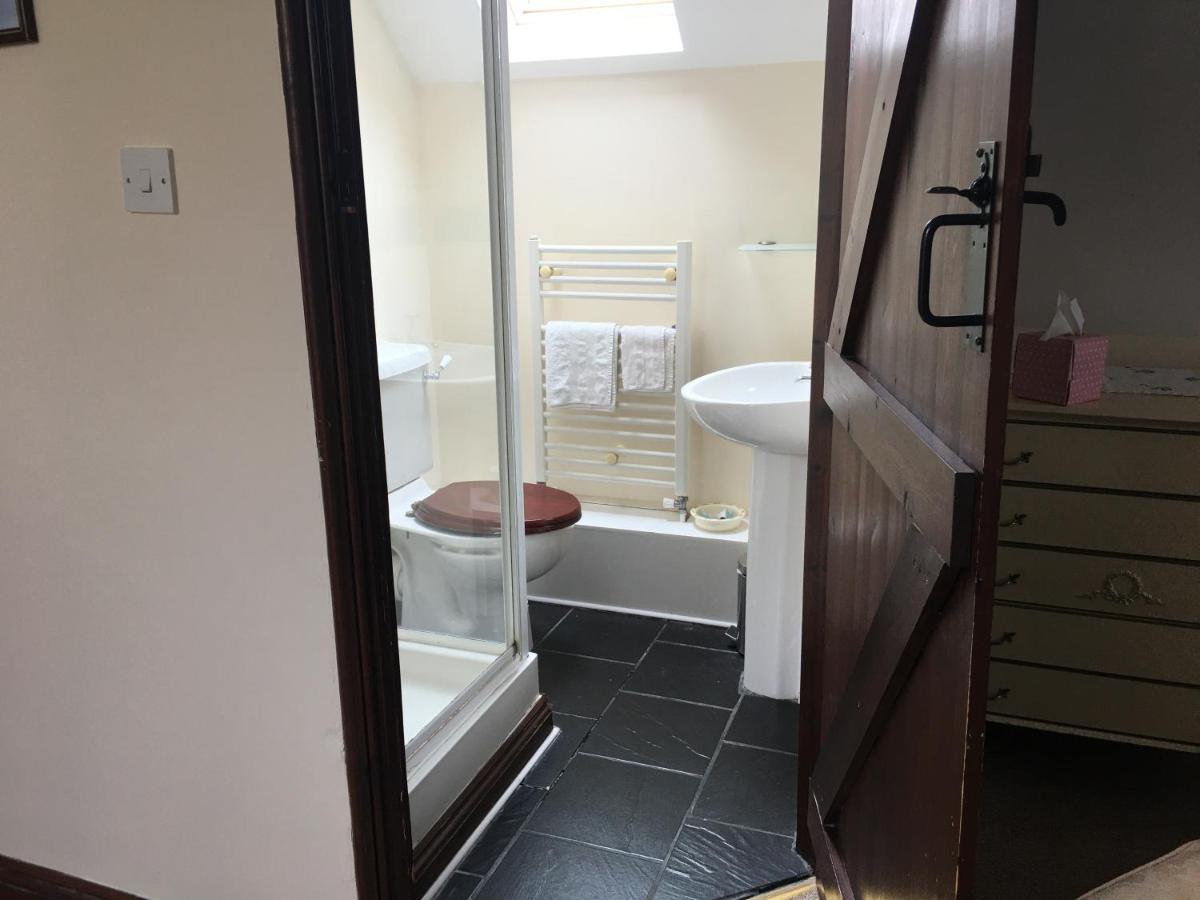 Grove Farm B&B Leominster Ngoại thất bức ảnh